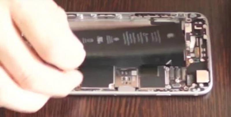 ​Как поменять аккумулятор на iPhone 6